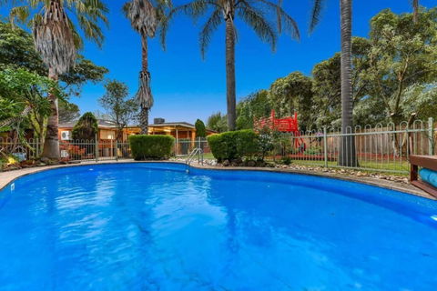 Resort Life: Pool, Cabin, Garden, Peace & More ! - Accommodation NSW 0