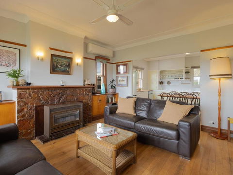 Retro Retreat - Accommodation NSW 0