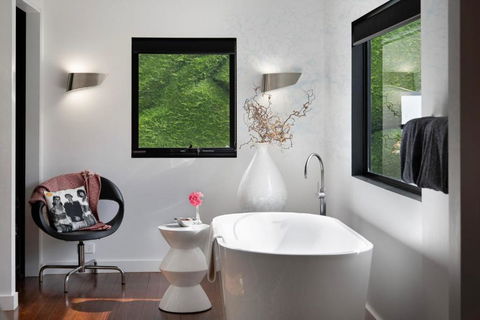 Reverie 101 - Accommodation NSW 1