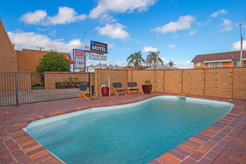 River Street Motel with Accommodation NSW