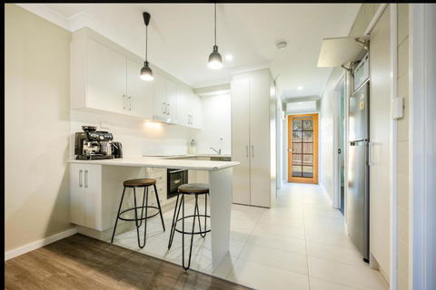 Riverdale Boutique Townhouses No 12 - Accommodation NSW 3