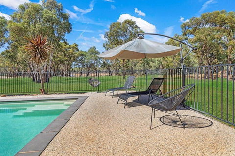 Riverlyne - Riverfront Holiday Home - Accommodation NSW 1
