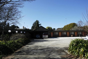 Robertson Country Motel with Accommodation NSW