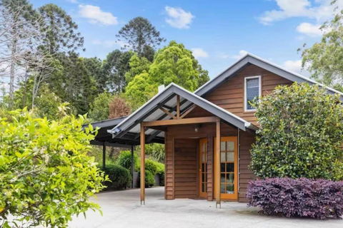 Romantic Lakeview Cottage - Accommodation NSW 1