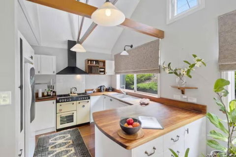 Romantic Lakeview Cottage - Accommodation NSW 2