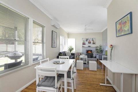 Ronelle Cottage - Accommodation NSW 3