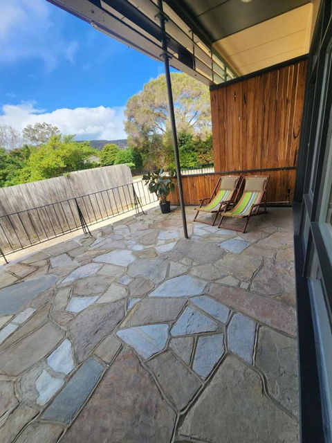 Rosebud Retro Retreat - Accommodation NSW 3