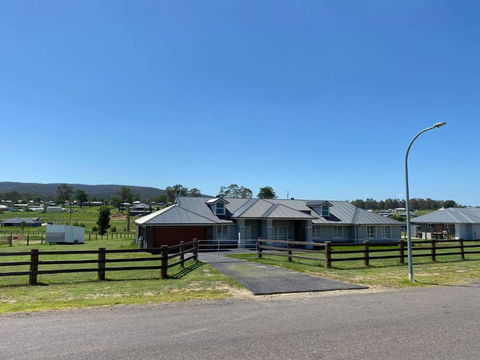 Rosehill Vines - Accommodation NSW 2
