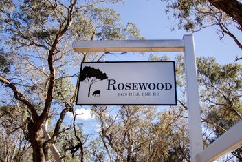 Rosewood Cottage with Accommodation NSW