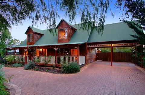 Rosewood Cottage - Accommodation NSW 2