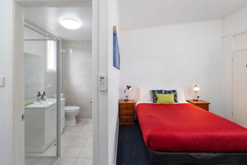 Royal Motel Tenterfield with Accommodation NSW
