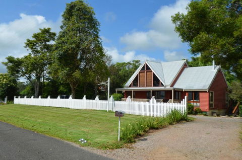 Ruddles Retreat - Accommodation NSW 2