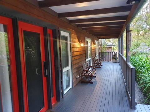Rustic Queen Of Leura - Accommodation NSW 3