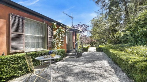 Saint Eloi Le Jardin - Accommodation NSW 2