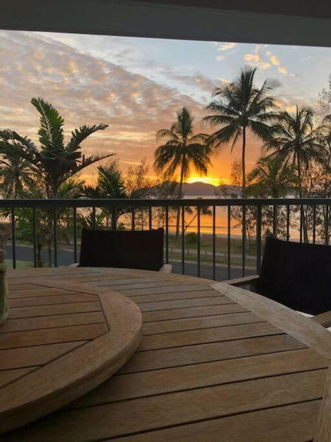 Salt On South - Beachfront Bliss - Accommodation NSW 2