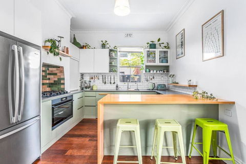Saltbush Cottage In Fabulous South Fremantle - Accommodation NSW 1