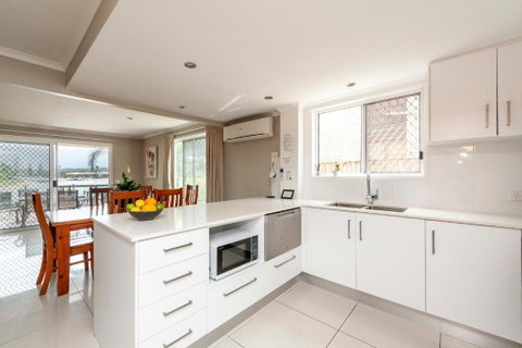 Saltwater Villas - Pet Friendly Accommodation - Accommodation NSW 3
