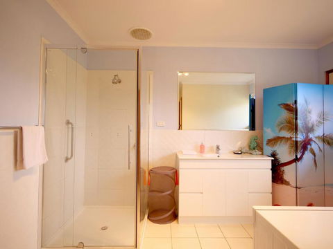 Salty Air Apartments Kingscote Kangaroo Island - Accommodation NSW 2