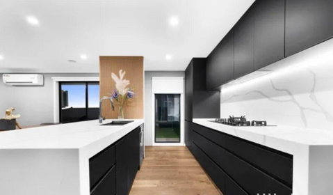 Sanctuary Lakes Holiday House - Accommodation NSW 3