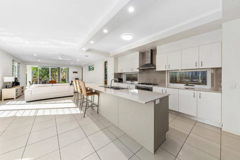 Sand And Sea Beach House - Accommodation NSW 3