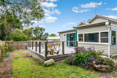 Sand Surf And Sunshine - Accommodation NSW 0