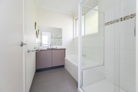 Sandpiper 5 - Close To Town And Beach - Accommodation NSW 3