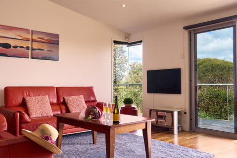 Sandpipers Beach - Accommodation NSW 2