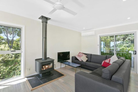 Sands End - Accommodation NSW 2