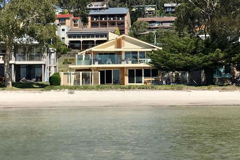 Sandy Beach House Corlette Unit 1 Waterfront WI-FI Aircon - Accommodation NSW 0