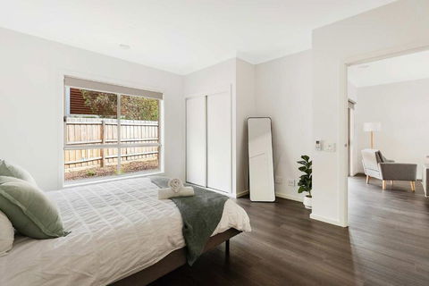 Spacious & Accessibly Friendly 3BR Home In Darley - Accommodation NSW 2