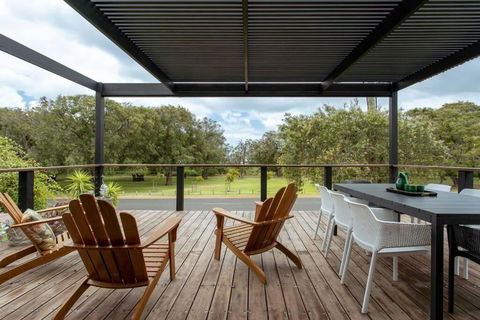 Tequila Sunrise I Private Properties - Accommodation NSW 1