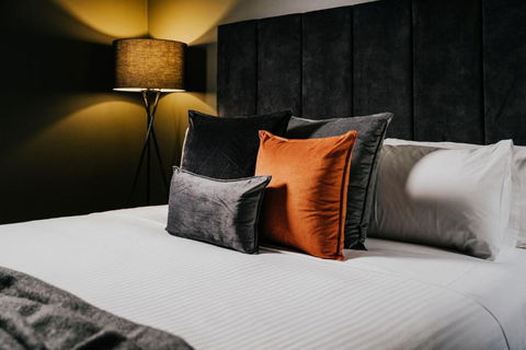 The Amalfi Minimalist Room V - Accommodation NSW 2