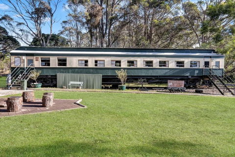The Angas Carriage Alpine Southern Highlands - Accommodation NSW 2