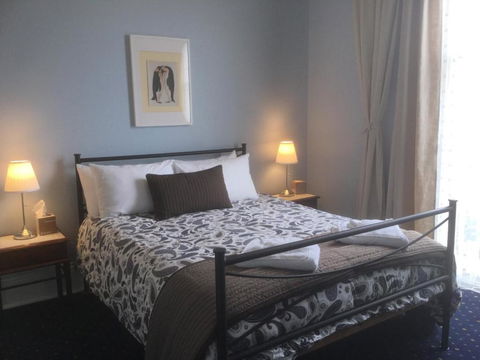 The Bank Guesthouse Glen Innes - Accommodation NSW 1