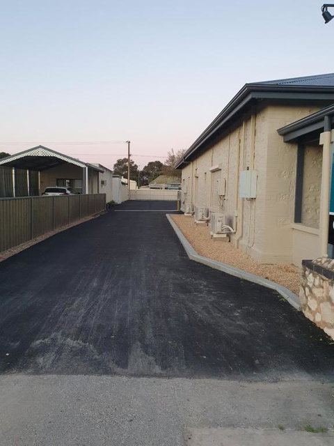 The Bend Abode - Accommodation NSW 3