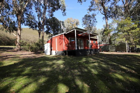 The Black Sparrow - Accommodation NSW 2