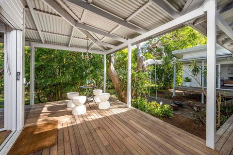 The Bruns Pavilion - Accommodation NSW 3