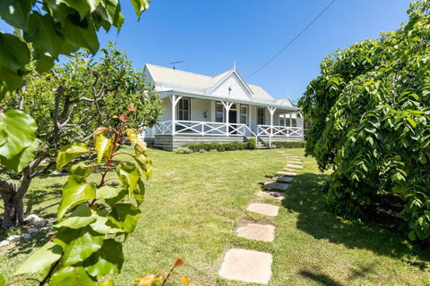 The Cape - Accommodation NSW 2