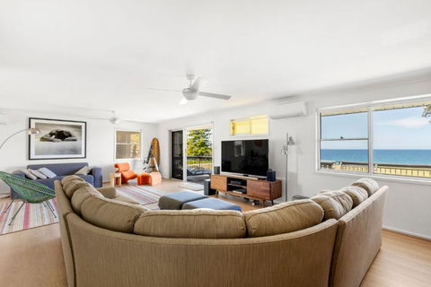 The Castle - Pet Friendly - Absolute Beachfront - Accommodation NSW 1