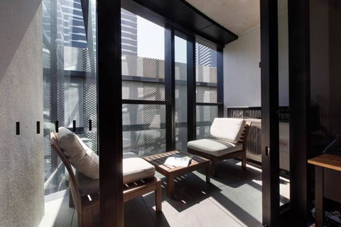 The Claremont - Refined Resort Style Living - Accommodation NSW 2