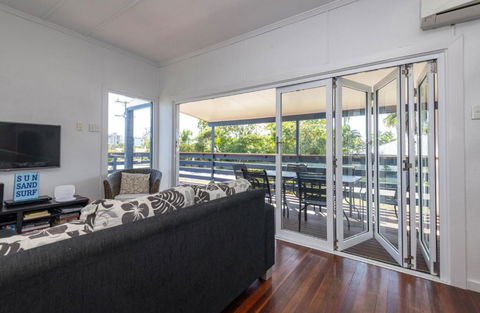 The Cottage 16 Clarke Street Bargara - Accommodation NSW 1