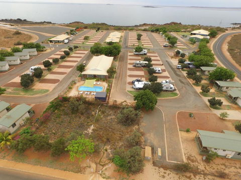 The Cove Holiday Village - Accommodation NSW 0