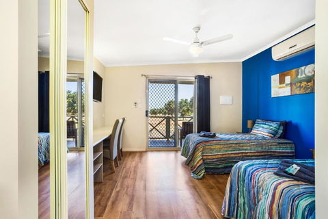 The Cove Holiday Village - Accommodation NSW 3