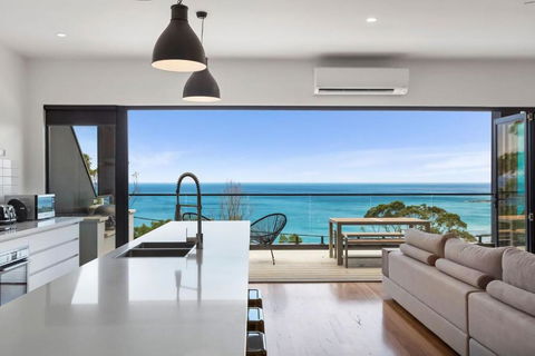 The Cube - Accommodation NSW 2