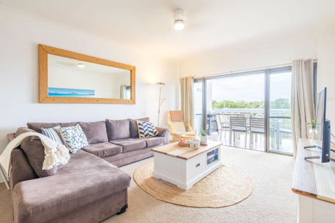 The Dunes 8,38 Marine Dr - Complex Pool, Tennis Court And Wi-Fi - Accommodation NSW 2