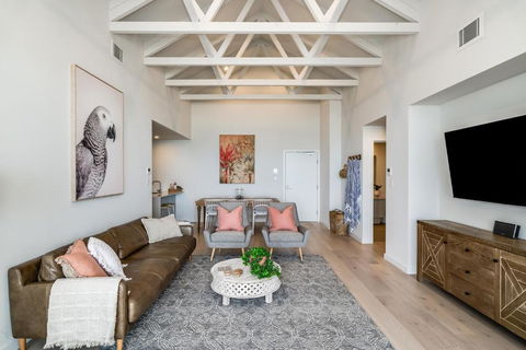 The Esplanade - Luxuriously Styled New 3 Bed Apt - Accommodation NSW 1