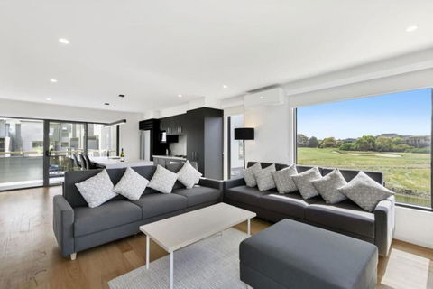 The Fairway Club 16 - Accommodation NSW 1