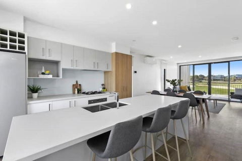 The Fairway Club 16 - Accommodation NSW 3