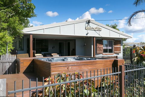 Beachside Cottages - Accommodation NSW 1