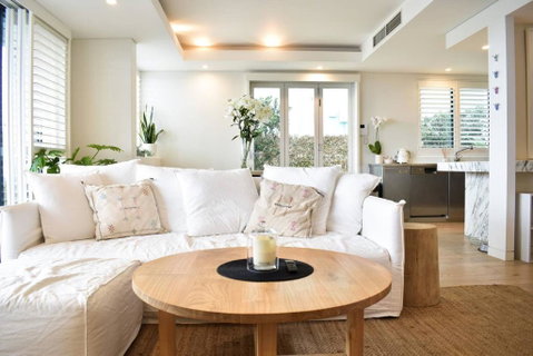 Beautiful Beachside Apartment In Bondi - Accommodation NSW 2